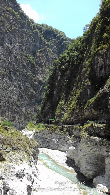 20251013-cm0ax 20251013-cm0ax