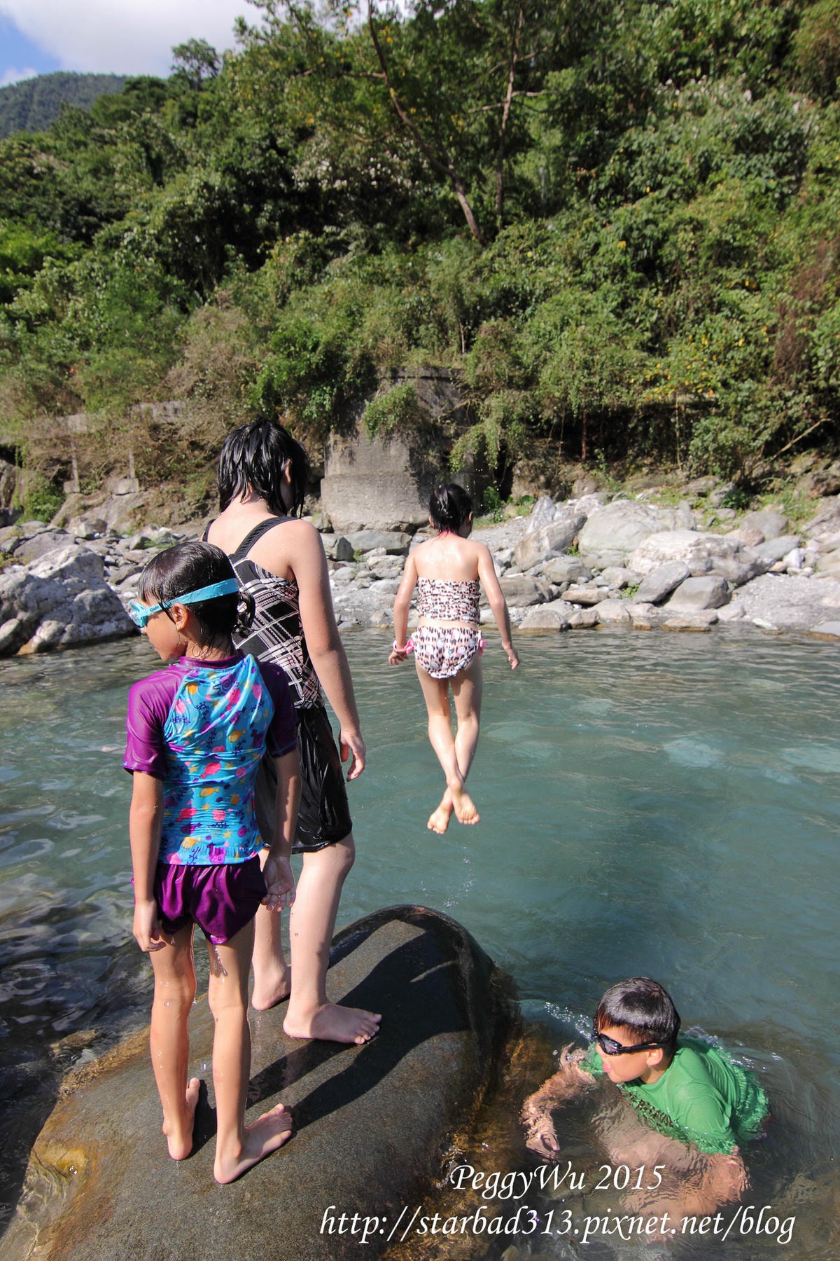 20251013-gwolj 20251013-gwolj