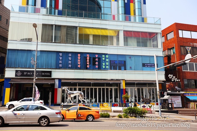 20251013-2z9lm 20251013-2z9lm