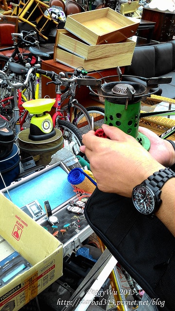 20251013-bl2fe 20251013-bl2fe