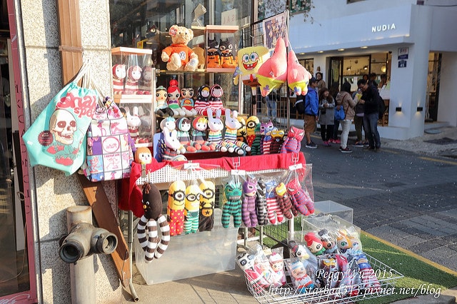 20251013-jvoi8 20251013-jvoi8