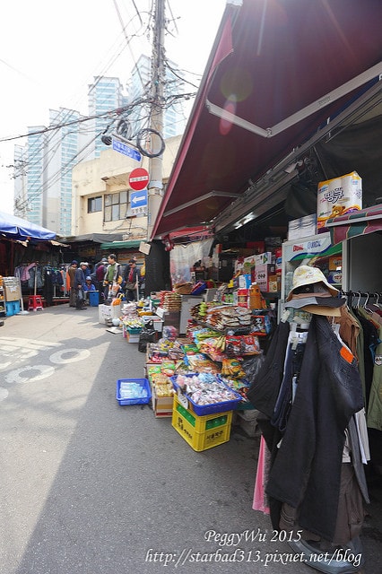 20251013-rg9du 20251013-rg9du