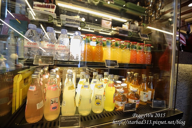 20251013-yoy7s 20251013-yoy7s