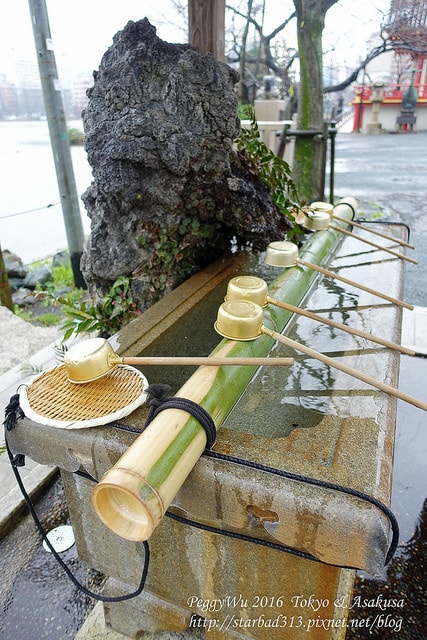 20251013-lhhuz 20251013-lhhuz