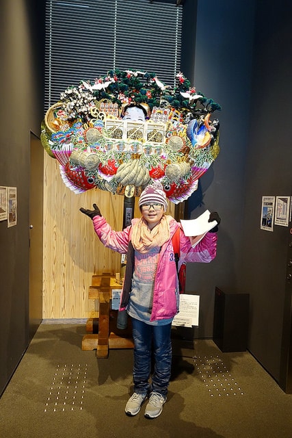 20251013-8cmbf 20251013-8cmbf