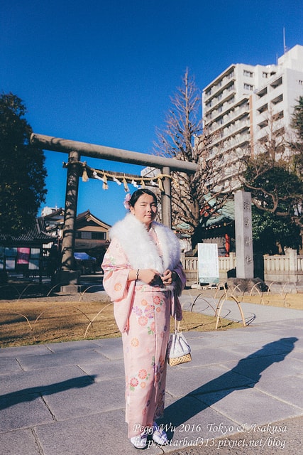 20251013-o8xlb 20251013-o8xlb