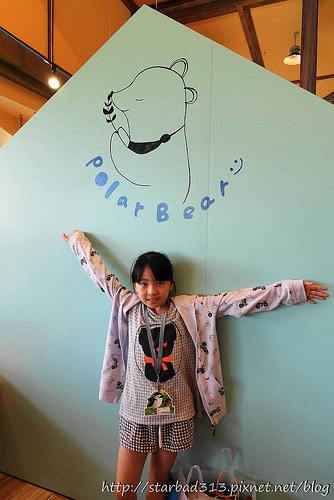 20251013-pzm6z 20251013-pzm6z