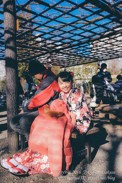 20251013-yvg7s 20251013-yvg7s