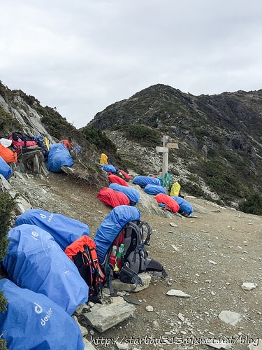 20251013-402nt 20251013-402nt