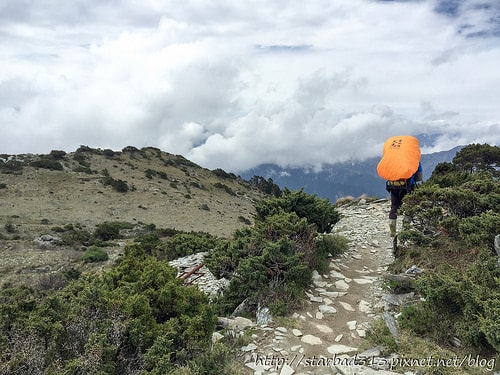 20251013-4qctz 20251013-4qctz