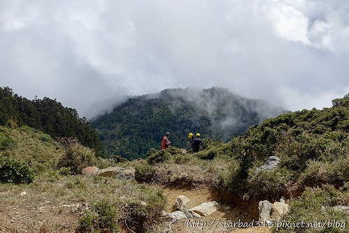 20251013-xvnjl 20251013-xvnjl