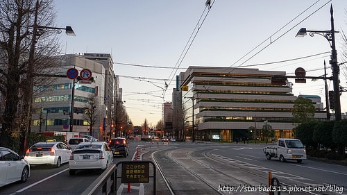 20251013-0gld4 20251013-0gld4