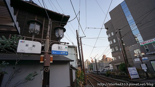 20251013-d8xyt 20251013-d8xyt