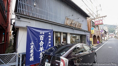 20251013-4mu9d 20251013-4mu9d