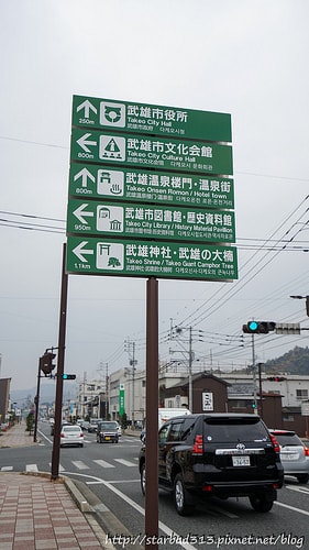 20251013-ajvps 20251013-ajvps