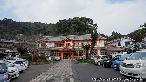 20251013-nig1n 20251013-nig1n