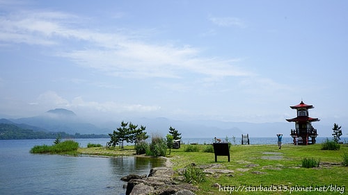 20251013-4zhkl 20251013-4zhkl