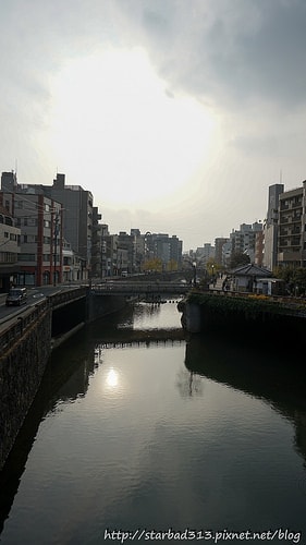 20251013-577yy 20251013-577yy