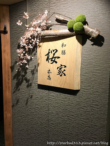 20251013-5fnlb 20251013-5fnlb