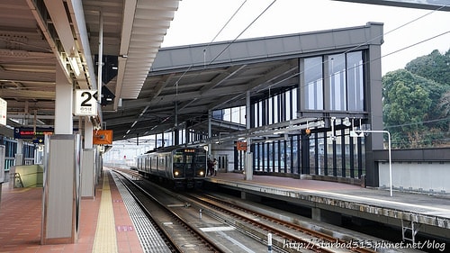 20251013-7jqmp 20251013-7jqmp