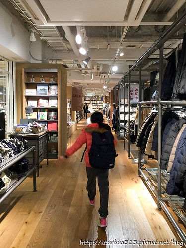 20251013-7t4zz 20251013-7t4zz