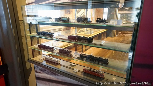 20251013-8u83p 20251013-8u83p