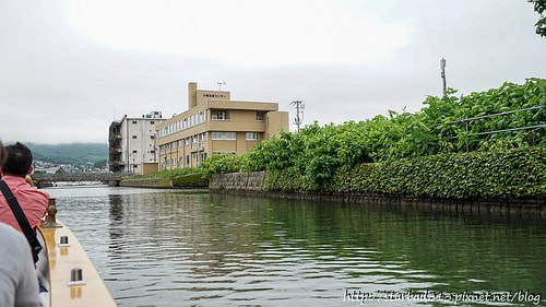 20251013-8v5yo 20251013-8v5yo