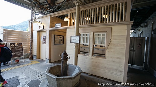 20251013-9wn8i 20251013-9wn8i