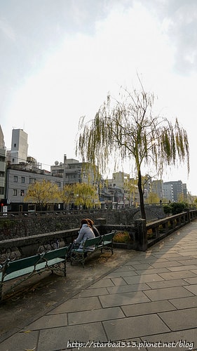 20251013-a33ky 20251013-a33ky