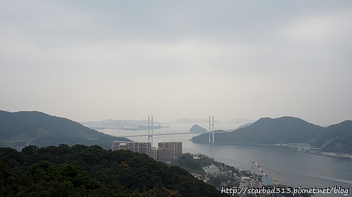 20251013-af49k 20251013-af49k