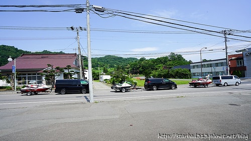 20251013-dz3qq 20251013-dz3qq