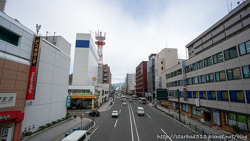 20251013-f4zsh 20251013-f4zsh