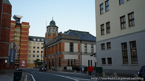 20251013-fee8a 20251013-fee8a