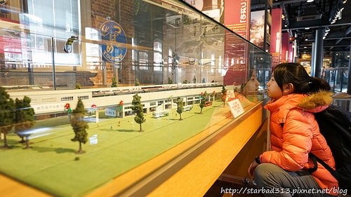 20251013-l1yq0 20251013-l1yq0