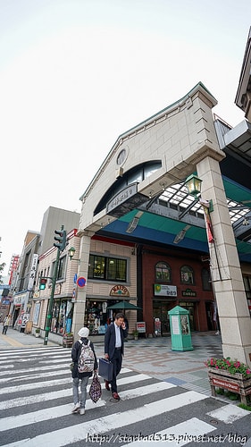 20251013-la4s1 20251013-la4s1