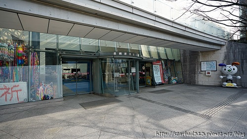 20251013-lug9n 20251013-lug9n