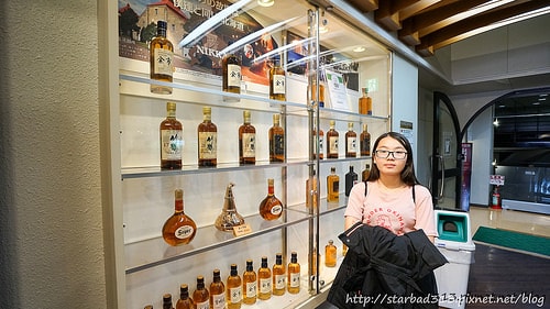 20251013-n3q9u 20251013-n3q9u