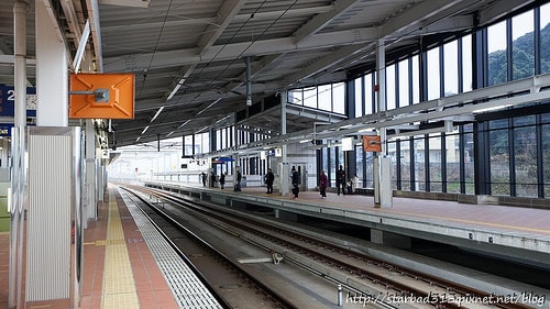 20251013-n73is 20251013-n73is