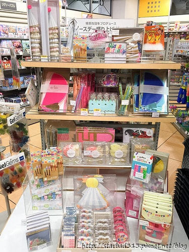 20251013-nqugx 20251013-nqugx