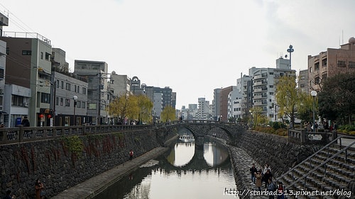 20251013-q0sbw 20251013-q0sbw