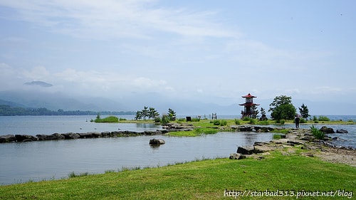 20251013-qmqhp 20251013-qmqhp