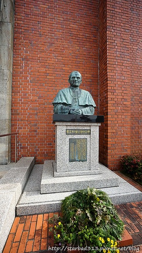 20251013-r9kuh 20251013-r9kuh