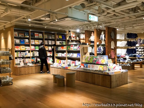 20251013-u5ejn 20251013-u5ejn