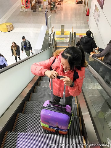 20251013-w1tjj 20251013-w1tjj