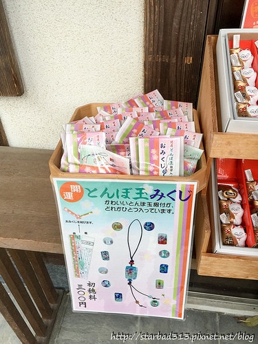 20251013-yl5jq 20251013-yl5jq