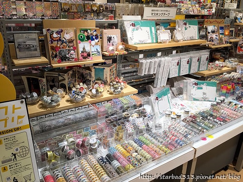 20251013-ylr5k 20251013-ylr5k