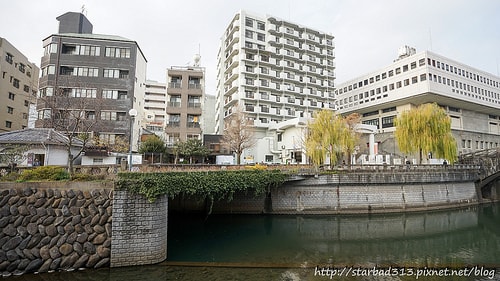 20251013-zwfr2 20251013-zwfr2