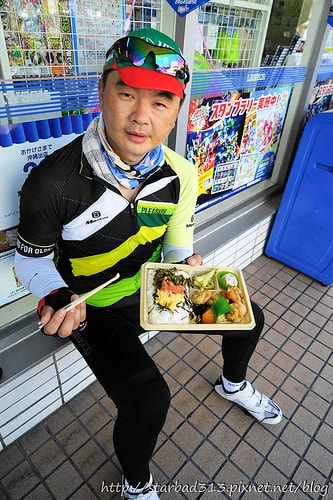 20251013-1kqsg 20251013-1kqsg