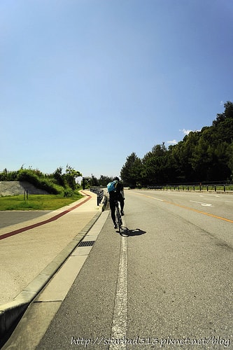 20251013-kvo0r 20251013-kvo0r