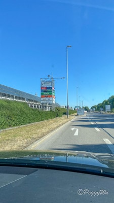 20251013-c5p2x 20251013-c5p2x